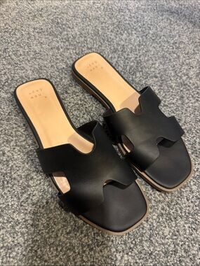 A New Day - Black Leather Slide Sandals